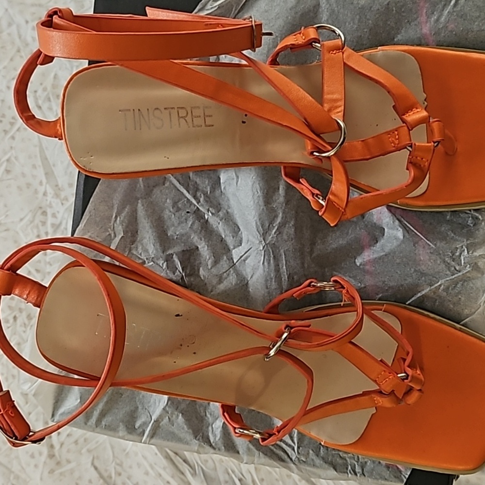Sandals - Picture 5 of 7